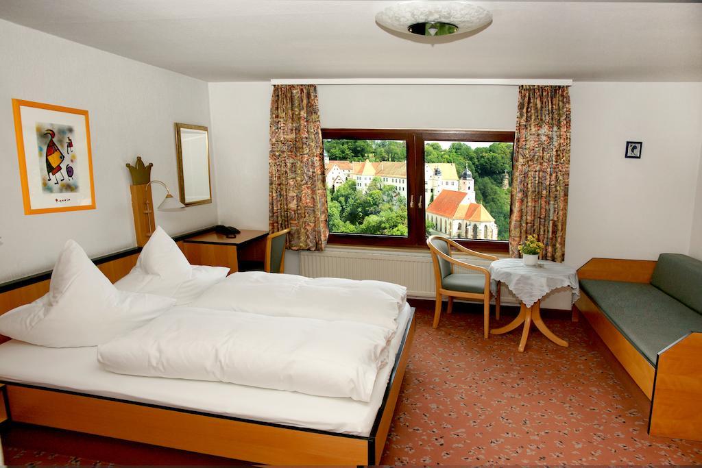 Hotel Krone Haigerloch Room photo